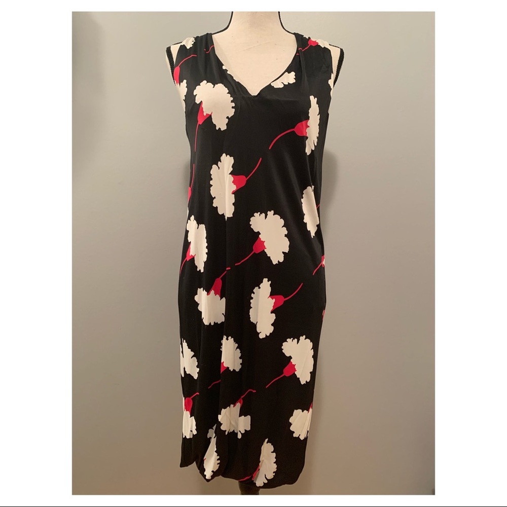 MOSCHINO Cheap and Chic